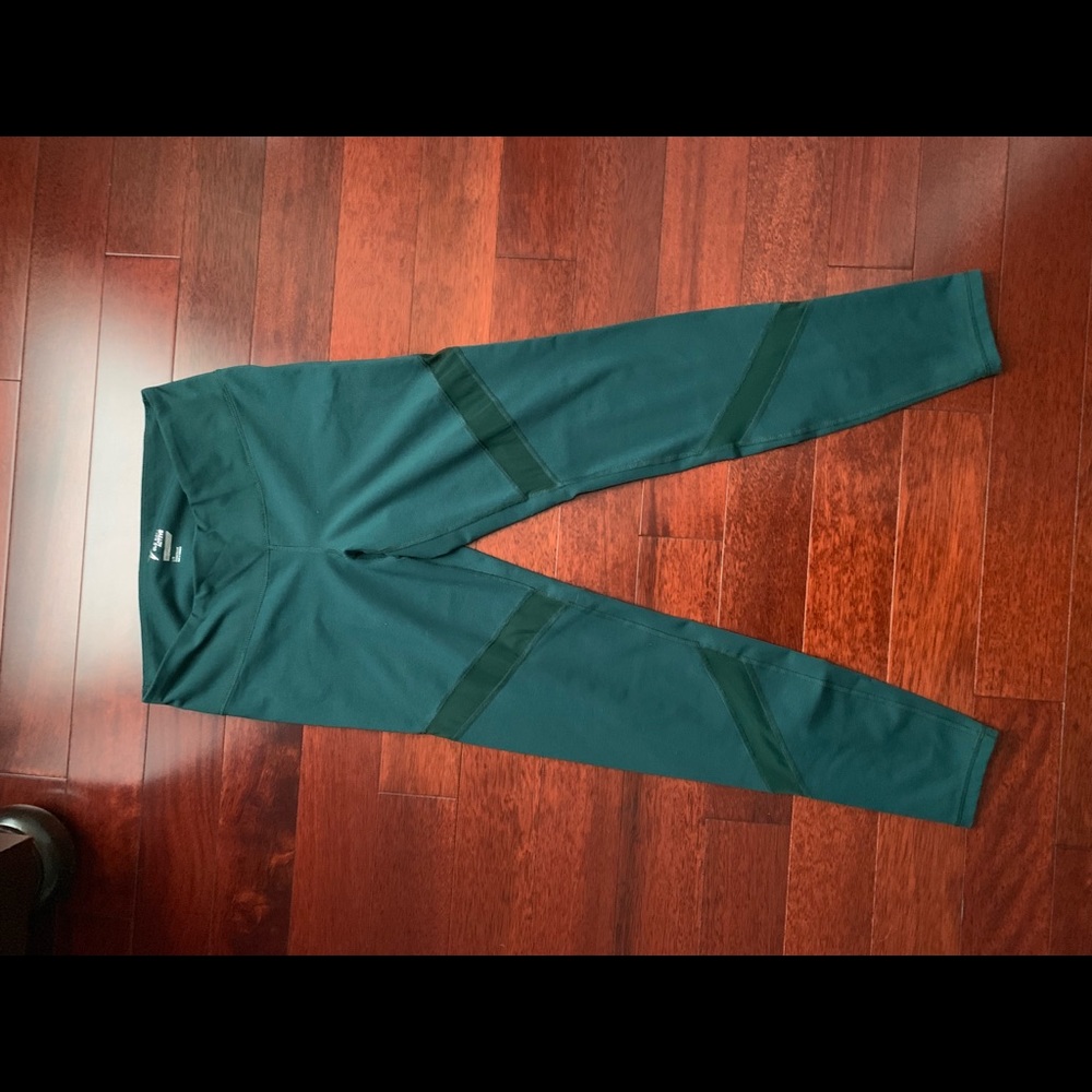 Old navy green leggings